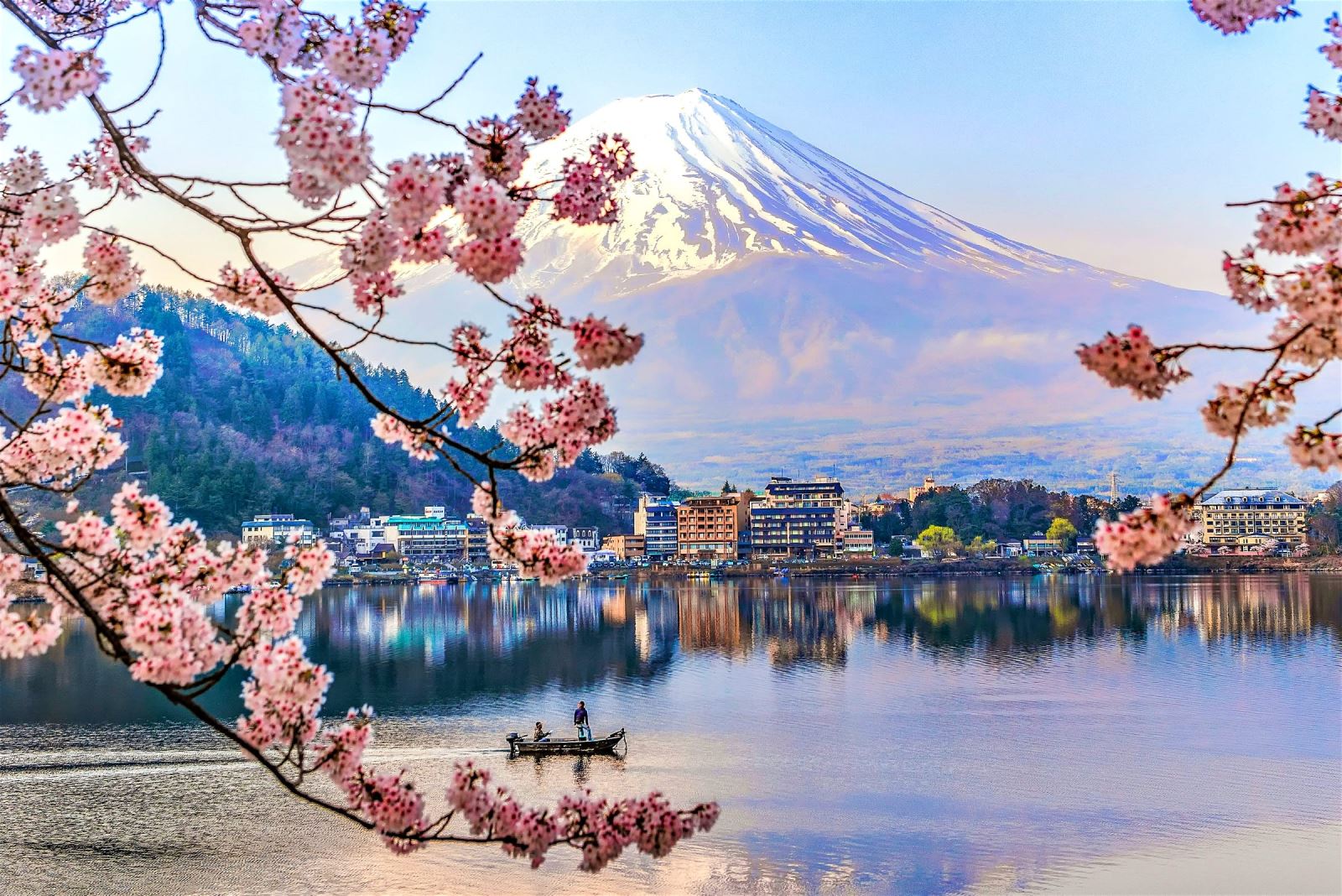 Núi Phú Sĩ được bảo vệ bởi vị thần Sakuyahime