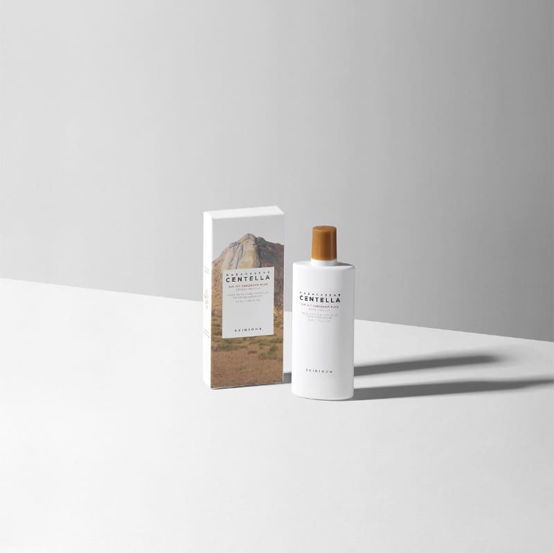 Kem chống nắng Skin1004 Madagascar Centella SPF 50+ cho da nhạy cảm