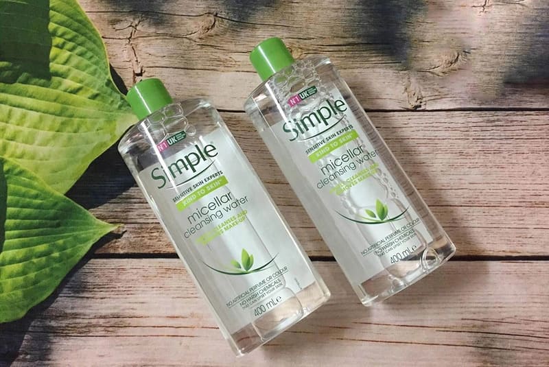 Nước tẩy trang Simple Kind To Skin Micellar Cleansing Water