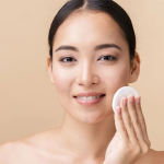 Da khô nên dùng tẩy trang nào tốt nhất?