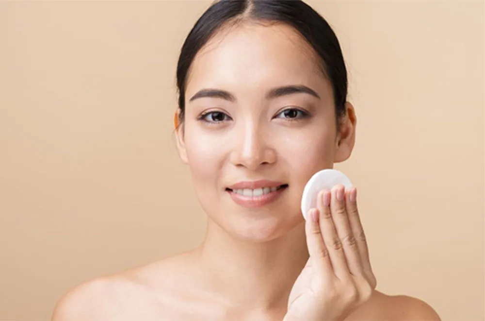 Da khô nên dùng tẩy trang nào tốt nhất?