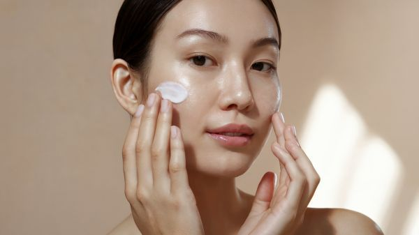 kem chống nắng cho da treatment