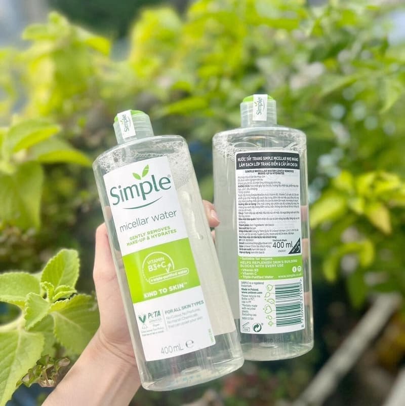 Nước tẩy trang cho bà bầu Simple Micellar Cleansing Water